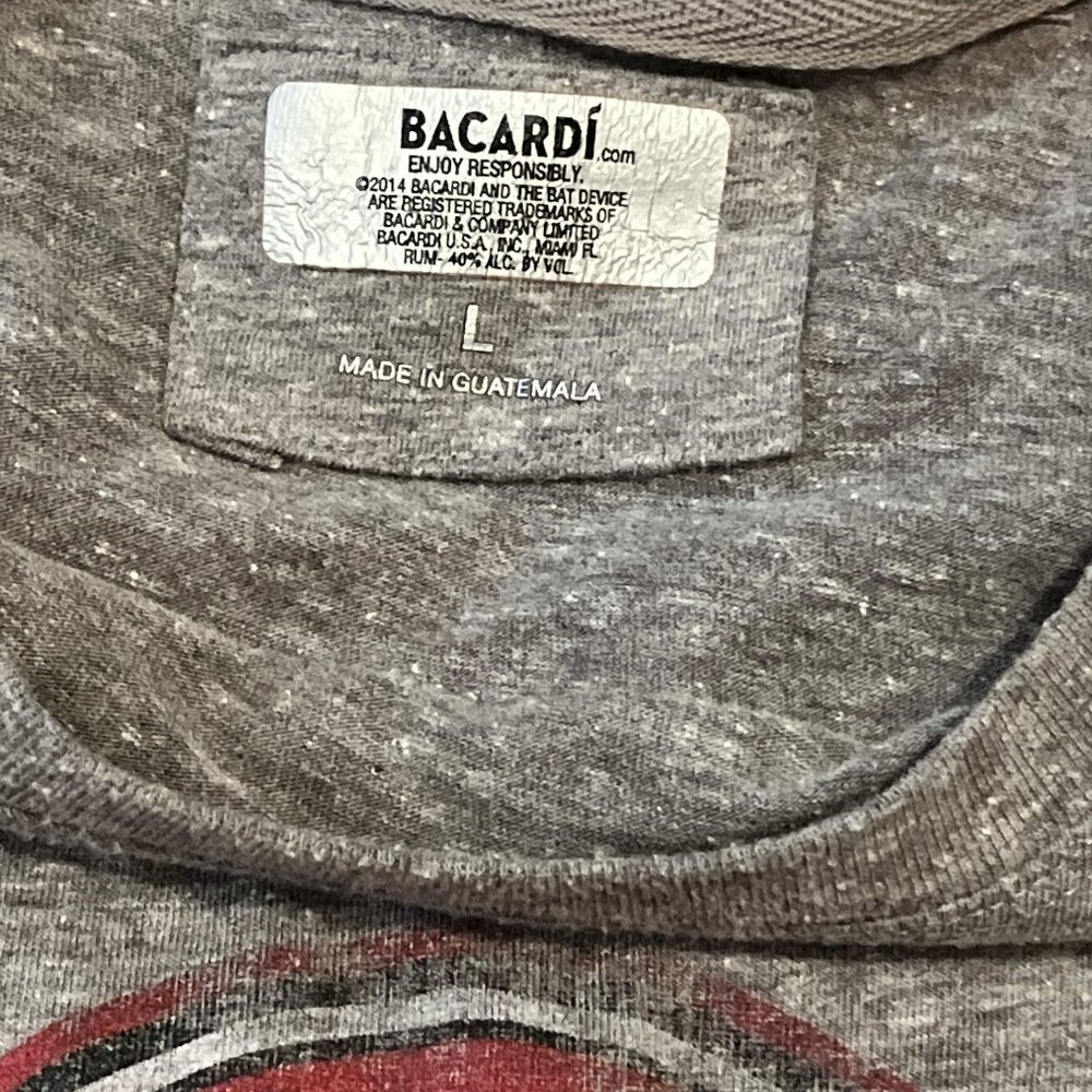 BACARDI RUM PUERTO RICO Tee Shirt Size Large Raglan Style Grey Distressed Look - Picture 8 of 11